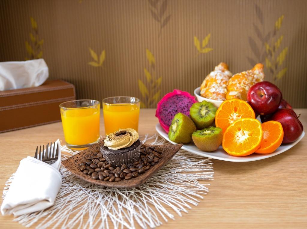 The Cupcake Suites Jakarta Exterior foto