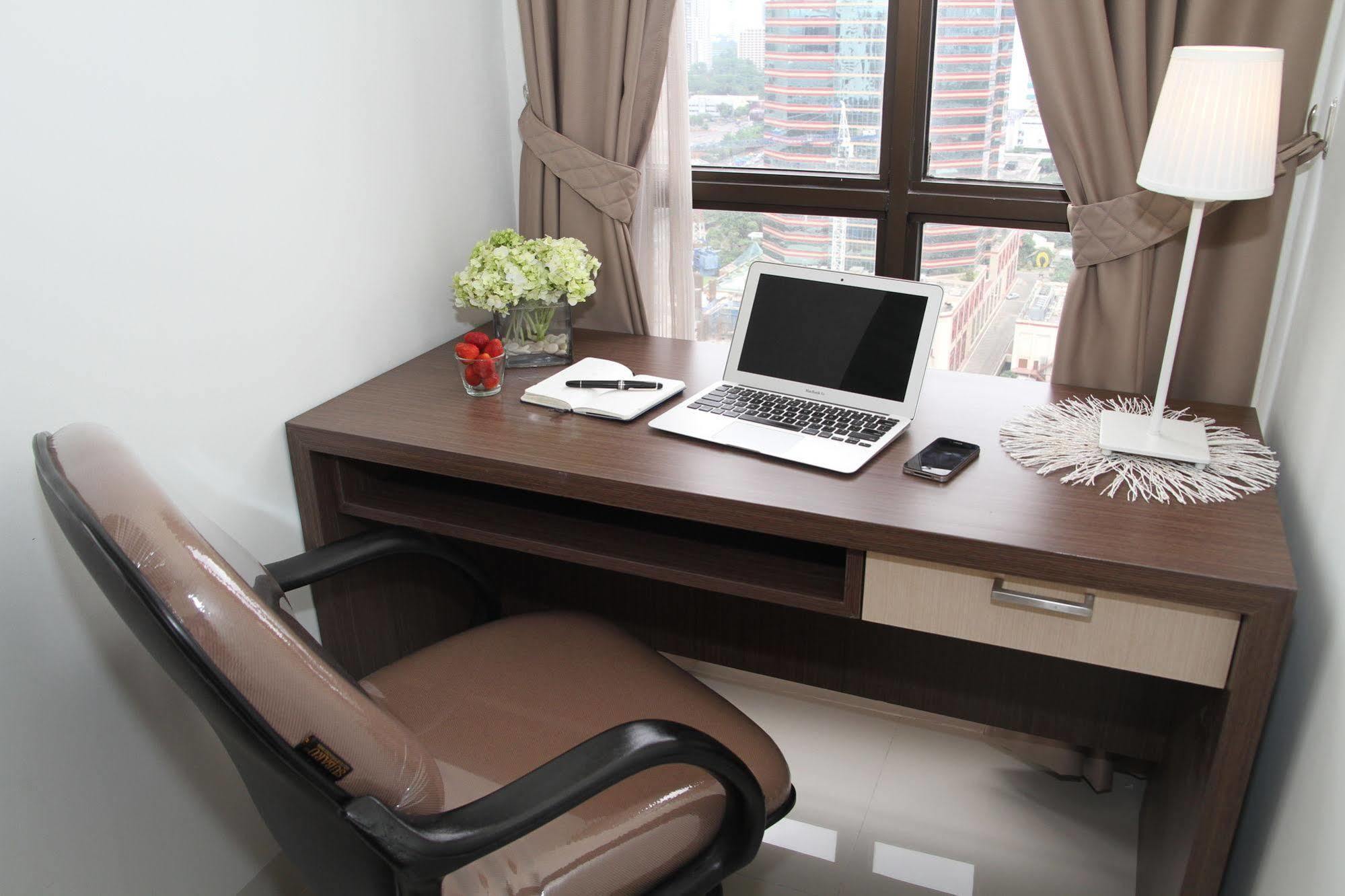 The Cupcake Suites Jakarta Exterior foto
